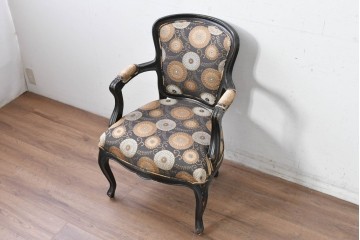 新古　展示品　美品　特注オーダー家具　シノワズリデザインが華やかなアンティーク調のチェア　制作費約15万円　(R-088092)