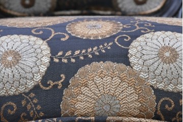 新古　展示品　美品　特注オーダー家具　シノワズリデザインが華やかなアンティーク調のチェア　制作費約15万円　(R-088092)