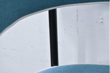 新古　展示品　美品　特注オーダー家具　The VintageHouse(ザ・ヴィンテージハウス)社製　ブルーファブリックのチェア　制作費約9万円　(R-088094)