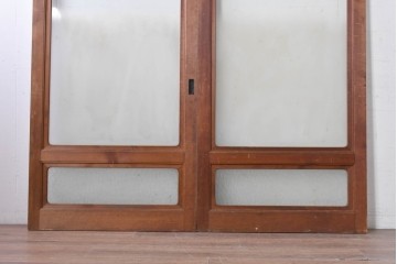 ヴィンテージ建具　昭和後期　上手物!!　大きなガラス面が開放的な大判ガラス戸2枚セット　(R-088101)