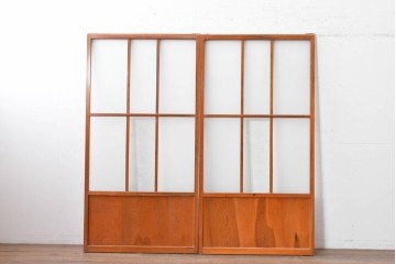 アンティーク建具　昭和初期　すっきりとした印象のガラス戸2枚セット　(R-088104)