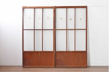 アンティーク建具　昭和初期　すっきりとした印象のガラス戸2枚セット　(R-088105)