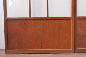 アンティーク建具　昭和初期　すっきりとした印象のガラス戸2枚セット　(R-088105)