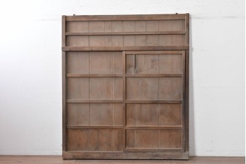 アンティーク建具　大正期　鋲打ちの意匠が趣深いくぐり戸1枚　(R-088111)