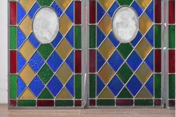 中古建具　職人手作り　鮮やかな色ガラスが美しい!　ハンドメイドのステンドグラス窓4枚セット　(R-088115)