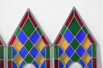 中古建具　職人手作り　鮮やかな色ガラスが美しい!　ハンドメイドのステンドグラス窓4枚セット　(R-088115)