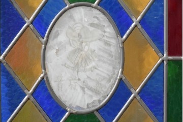 中古建具　職人手作り　鮮やかな色ガラスが美しい!　ハンドメイドのステンドグラス窓4枚セット　(R-088115)