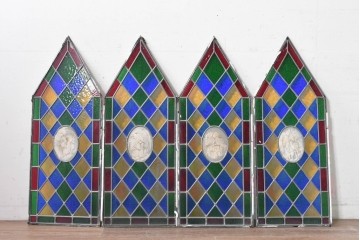 中古建具　職人手作り　鮮やかな色ガラスが美しい!　ハンドメイドのステンドグラス窓4枚セット　(R-088116)
