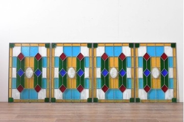 中古建具　職人手作り　色ガラスの幾何学模様が美しい!　ハンドメイドのステンドグラス窓4枚セット　(R-088122)