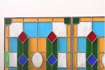中古建具　職人手作り　色ガラスの幾何学模様が美しい!　ハンドメイドのステンドグラス窓3枚セット　(R-088123)