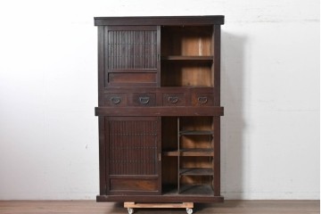 和製アンティーク　明治期　格子戸の意匠が趣深い四尺水屋箪笥　(R-088125)