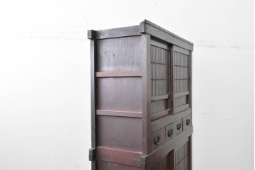 和製アンティーク　明治期　格子戸の意匠が趣深い四尺水屋箪笥　(R-088125)