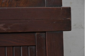 和製アンティーク　明治期　格子戸の意匠が趣深い四尺水屋箪笥　(R-088125)