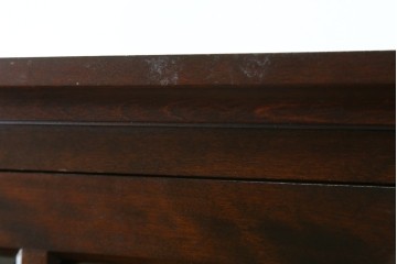中古　北海道民芸家具　和洋どちらの空間にも取り入れやすいキャビネット　(R-088131)
