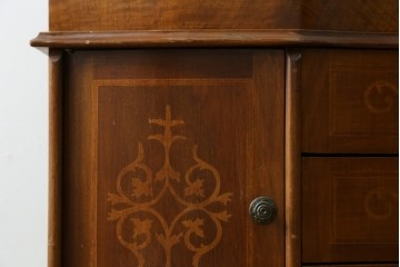 中古　イタリア　高級輸入家具　象嵌入り　曲線美が優雅なライティングビューロー　(R-088137)