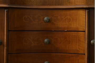 中古　イタリア　高級輸入家具　象嵌入り　曲線美が優雅なライティングビューロー　(R-088137)