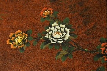 アジアンヴィンテージ　シノワズリ様式　花鳥図が華やかなオリエンタルデザインのサイドボード　(R-088140)