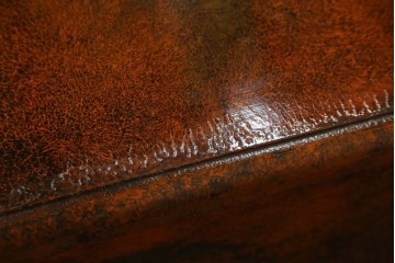 アジアンヴィンテージ　シノワズリ様式　花鳥図が華やかなオリエンタルデザインのサイドボード　(R-088140)