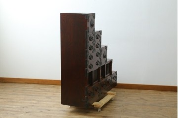 中古　美品　岩谷堂箪笥　伝統美と収納力を兼ね備えた階段箪笥　(R-088145)