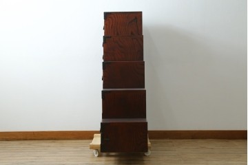 中古　美品　岩谷堂箪笥　伝統美と収納力を兼ね備えた階段箪笥　(R-088145)