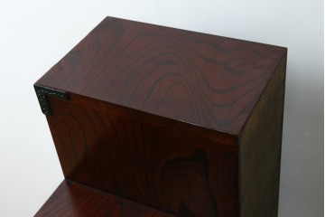 中古　美品　岩谷堂箪笥　伝統美と収納力を兼ね備えた階段箪笥　(R-088145)
