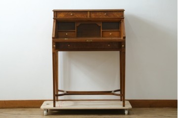 中古　美品　イタリア高級家具　メデア(Medea)　美しい杢目を活かした象嵌細工が魅力的なライティングビューロー　定価約70万円　(R-088147)