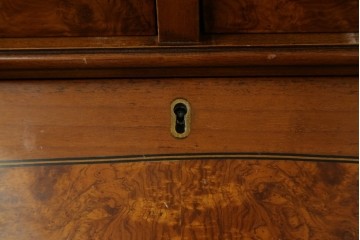 中古　美品　イタリア高級家具　メデア(Medea)　美しい杢目を活かした象嵌細工が魅力的なライティングビューロー　定価約70万円　(R-088147)