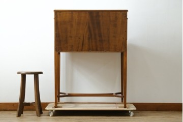中古　美品　イタリア高級家具　メデア(Medea)　美しい杢目を活かした象嵌細工が魅力的なライティングビューロー　定価約70万円　(R-088147)
