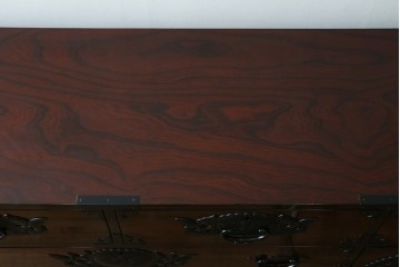 中古　超美品　仙台民芸箪笥(仙台箪笥)　木地呂塗り　高級ライン　牡丹金具と杢目が美しい四.五尺横長タンス　定価推定80万から100万円　(R-088150)