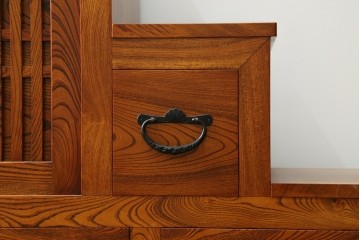 中古　美品　特注品　最高級品　職人手造り　通産大臣指定伝統的工芸品　岩谷堂箪笥　総欅(ケヤキ)材　二段重ね階段箪笥　(R-088154)