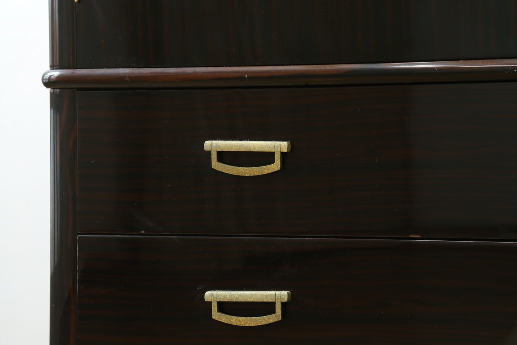 中古　高級品!!　黒檀(コクタン)材　蒔絵入り　内部の仕上げまで丁寧に作りこまれた着物箪笥　定価約200万円　(R-088155)