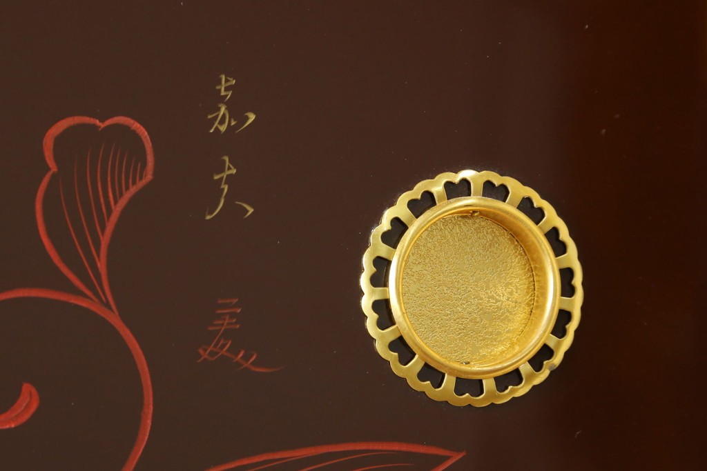 中古　高級品!!　黒檀(コクタン)材　蒔絵入り　内部の仕上げまで丁寧に作りこまれた着物箪笥　定価約200万円　(R-088155)