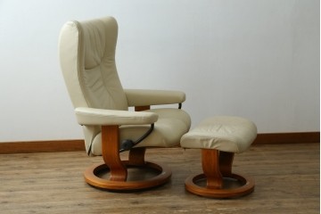 中古　美品　EKORNES(エコーネス)　Stressless Wing(ウィング)　本革　オットマン付きストレスレスチェア　定価約35万円　(R-088156)