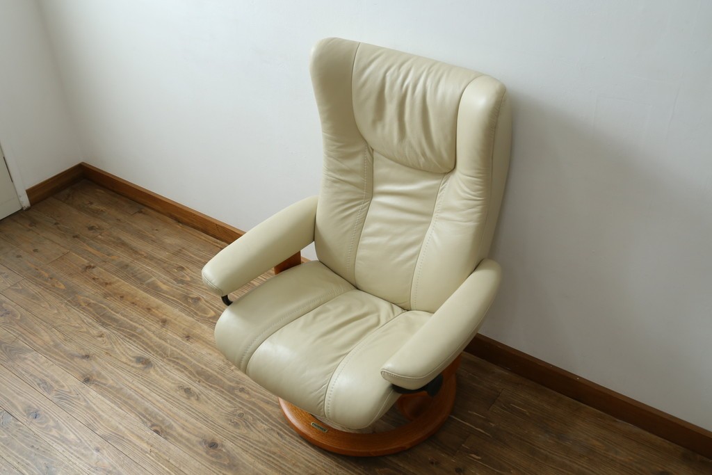 中古　美品　EKORNES(エコーネス)　Stressless Wing(ウィング)　本革　オットマン付きストレスレスチェア　定価約35万円　(R-088156)