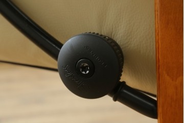 中古　美品　EKORNES(エコーネス)　Stressless Wing(ウィング)　本革　オットマン付きストレスレスチェア　定価約35万円　(R-088156)