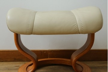 中古　美品　EKORNES(エコーネス)　Stressless Wing(ウィング)　本革　オットマン付きストレスレスチェア　定価約35万円　(R-088156)