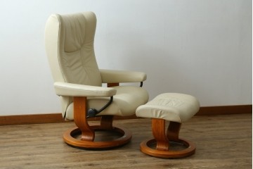 中古　美品　EKORNES(エコーネス)　Stressless Wing(ウィング)　本革　オットマン付きストレスレスチェア　定価約35万円　(R-088156)