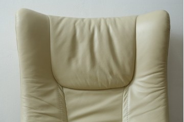 中古　美品　EKORNES(エコーネス)　Stressless Wing(ウィング)　本革　オットマン付きストレスレスチェア　定価約35万円　(R-088156)