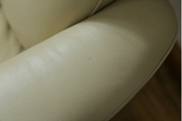 中古　美品　EKORNES(エコーネス)　Stressless Wing(ウィング)　本革　オットマン付きストレスレスチェア　定価約35万円　(R-088156)