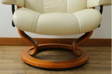 中古　美品　EKORNES(エコーネス)　Stressless Wing(ウィング)　本革　オットマン付きストレスレスチェア　定価約35万円　(R-088156)