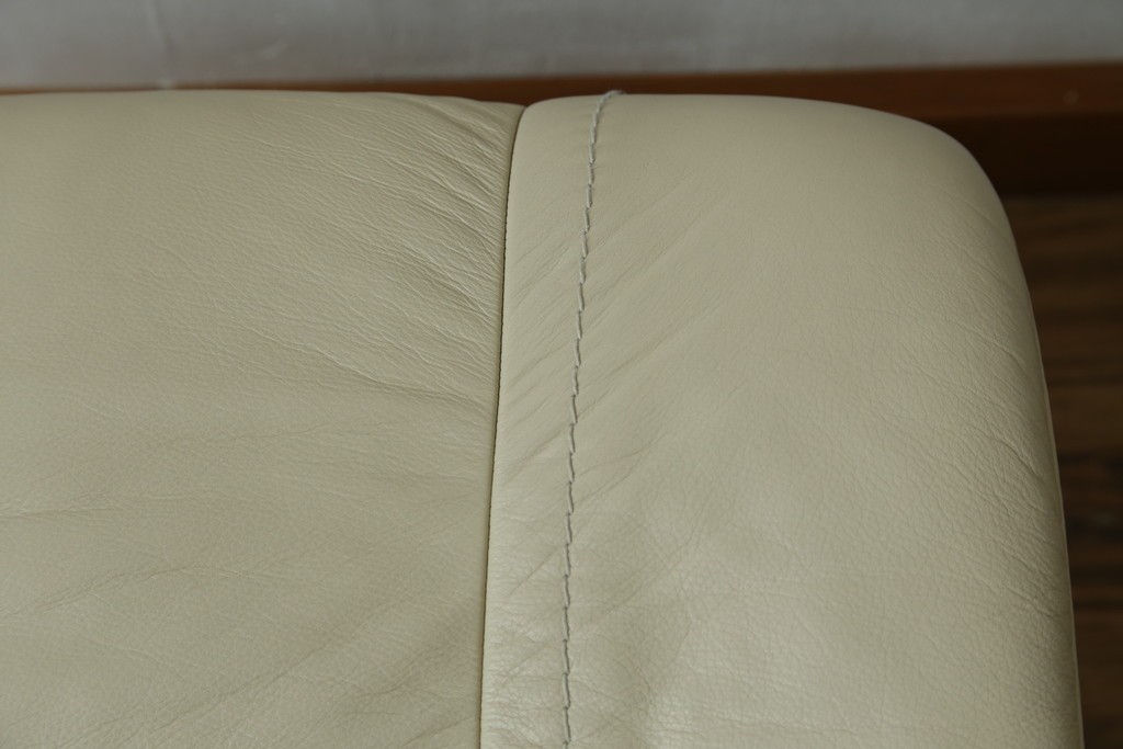 中古　美品　EKORNES(エコーネス)　Stressless Wing(ウィング)　本革　オットマン付きストレスレスチェア　定価約35万円　(R-088156)