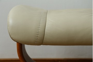 中古　美品　EKORNES(エコーネス)　Stressless Wing(ウィング)　本革　オットマン付きストレスレスチェア　定価約35万円　(R-088156)