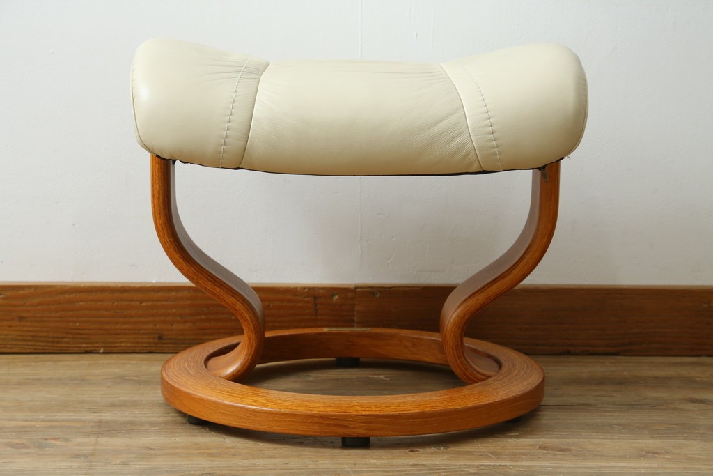 中古　美品　EKORNES(エコーネス)　Stressless Wing(ウィング)　本革　オットマン付きストレスレスチェア　定価約35万円　(R-088156)
