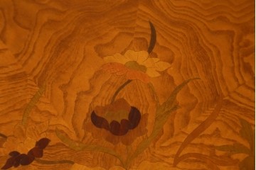 中古　美品　展示品　CLイタリア(CLItalia)　象嵌天板と優美な装飾が上品な丸テーブル　(R-088157)