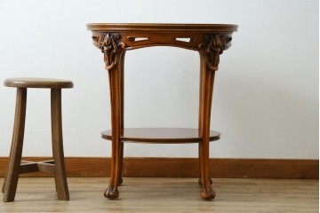 中古　美品　展示品　CLイタリア(CLItalia)　象嵌天板と優美な装飾が上品な丸テーブル　(R-088157)