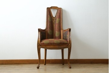中古　美品　イタリア高級家具　メデア(Medea)　アール・ヌーヴォー様式の優美な曲線と彫刻が目を引くアームチェア　定価約50万円　(R-088158)
