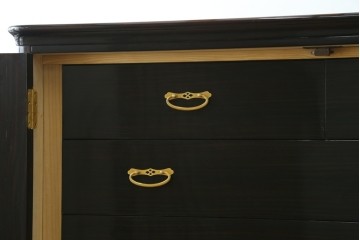 中古　高級品　黒檀　扇面と流水文の蒔絵が上品な衣装箪笥　定価約150万円　(R-088159)
