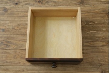中古　美品　希少な廃番品!!　北海道和光民芸家具　樺(カバ)材　深みのある木色が美しい引き出し2杯付きのベンチチェスト　(R-088167)