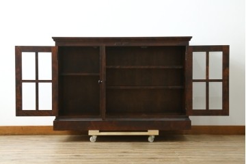 中古　美品　神居民芸(Kamui、カムイ)　ブランドロゴ入り　格子入りガラス扉のサイドボード　(R-088168)