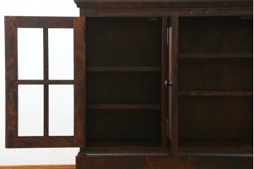 中古　美品　神居民芸(Kamui、カムイ)　ブランドロゴ入り　格子入りガラス扉のサイドボード　(R-088168)